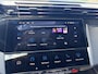 Peugeot e-308 GT 54 kWh Panoramdak I Alcantara Executive interieur I Trekhaak I 360° Vision & Drive Assist Plus Pack