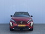 Peugeot 2008 1.2 Hybrid 145 GT | Navigatie | Camera | CarPlay | Trekhaak 1100kg | All-season banden | Adaptive cruise |