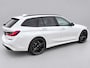 BMW 3-Serie Touring 330e Business Edition Plus - M Sport - Leder - Navigatie - Camera - Cruise - Clima - Elektr Trekhaak