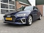 Audi A4 Avant 35TFSI S-line|Wegklapbare Trekhaak|Carplay|Elect Achterklep. Audi A4 Avant 35 TFSI S-line|Wegklapbare Trekhaak|Carplay|Elect Achterklep.