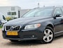 Volvo V70 2.4 D5 Kinetic/ AUTOMAAT/ RIJDT TOP