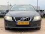 Volvo V70 2.4 D5 Kinetic/ AUTOMAAT/ RIJDT TOP
