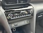 Toyota Yaris Cross 1.5 Hybrid Executive Bi-Tone | Pano | JBL | HUD | Elektr. klep