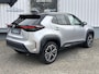 Toyota Yaris Cross 1.5 Hybrid Executive Bi-Tone | Pano | JBL | HUD | Elektr. klep