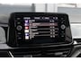 Volkswagen T-Roc 1.5 TSI R-Line | Pano | 19 Inch | Camera |