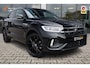 Volkswagen T-Roc 1.5 TSI R-Line | Pano | 19 Inch | Camera |