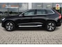 Volvo XC60 2.0 T6 Plug-in hybrid AWD Plus Dark | Pano | Trekhaak | Camera |
