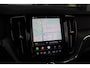 Volvo XC60 2.0 T6 Plug-in hybrid AWD Plus Dark | Pano | Trekhaak | Camera |