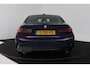 BMW 3-Serie 320i High Executive M-sport(M-PAkKKET, CAMERA, STOELVERWARMING, SFEERVERLICHTING, DEALER ONDERHOUDEN)