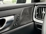 Volvo V60 B3 Ultimate Dark|360|Pano|H&K|Memory|Trekhaak|NL