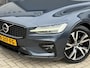 Volvo V60 B3 Ultimate Dark|360|Pano|H&K|Memory|Trekhaak|NL