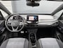 Volkswagen ID.3 First 58 kWh ✓SOH 90.4% ✓Full LED ✓Sfeerverlichting ✓Navigatie ✓Lichtmetaal 18" ✓Parkeersensoren ✓Dealer onderhouden