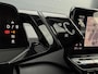 Volkswagen ID.3 First 58 kWh ✓SOH 90.4% ✓Full LED ✓Sfeerverlichting ✓Navigatie ✓Lichtmetaal 18" ✓Parkeersensoren ✓Dealer onderhouden