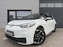 Volkswagen ID.3 First 58 kWh ✓SOH 90.4% ✓Full LED ✓Sfeerverlichting ✓Navigatie ✓Lichtmetaal 18" ✓Parkeersensoren ✓Dealer onderhouden