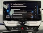 Volkswagen ID.3 First 58 kWh ✓SOH 90.4% ✓Full LED ✓Sfeerverlichting ✓Navigatie ✓Lichtmetaal 18" ✓Parkeersensoren ✓Dealer onderhouden