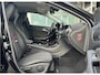 Mercedes-Benz A-klasse 180 | NL-AUTO! | NAVI | SPORTSTOELEN!