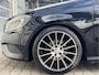 Mercedes-Benz A-klasse 180 | NL-AUTO! | NAVI | SPORTSTOELEN!