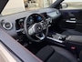 Mercedes-Benz GLA 180 AMG Line | NL-Auto/Carplay/Camera/Sfeerverlichting/Privacy Glass
