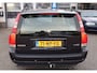 Volvo V70 2.4 black sapphire pearl 140 pk