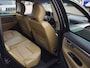 Volvo V70 2.4 black sapphire pearl 140 pk