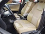 Volvo V70 2.4 black sapphire pearl 140 pk