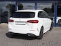 Mercedes-Benz B-klasse 250 e AMG | Advanced Plus | Night Pakket | Aut. Airco | Ambiente | Apple Car Play/Android Auto | MBUX | Camera | Park Assist | Trekhaak Uitklpb. | Distronic Voorbereiding |