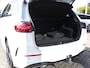 Mercedes-Benz B-klasse 250 e AMG | Advanced Plus | Night Pakket | Aut. Airco | Ambiente | Apple Car Play/Android Auto | MBUX | Camera | Park Assist | Trekhaak Uitklpb. | Distronic Voorbereiding |