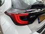 Toyota Yaris 1.5 Hybrid Dynamic Apple Carplay / Android auto stoelverwarming / stuurwielverwarming / Navigatie / Apple Carplay / Android Auto / parkeercamera / 10 jaar Toyota garantie / rijklaarprijs incl. Toyota Pechhulppas