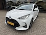Toyota Yaris 1.5 Hybrid Dynamic Apple Carplay / Android auto stoelverwarming / stuurwielverwarming / Navigatie / Apple Carplay / Android Auto / parkeercamera / 10 jaar Toyota garantie / rijklaarprijs incl. Toyota Pechhulppas
