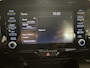 Toyota Yaris 1.5 Hybrid Dynamic Apple Carplay / Android auto stoelverwarming / stuurwielverwarming / Navigatie / Apple Carplay / Android Auto / parkeercamera / 10 jaar Toyota garantie / rijklaarprijs incl. Toyota Pechhulppas