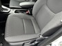 Toyota Yaris 1.5 Hybrid Dynamic Apple Carplay / Android auto stoelverwarming / stuurwielverwarming / Navigatie / Apple Carplay / Android Auto / parkeercamera / 10 jaar Toyota garantie / rijklaarprijs incl. Toyota Pechhulppas
