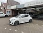 Toyota Yaris 1.5 Hybrid Dynamic Apple Carplay / Android auto stoelverwarming / stuurwielverwarming / Navigatie / Apple Carplay / Android Auto / parkeercamera / 10 jaar Toyota garantie / rijklaarprijs incl. Toyota Pechhulppas