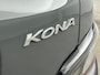 Hyundai Kona 1.6 GDI HEV Premium Sky | Trekhaak | Head up | Camera | Schuif/kantel dak | stoel/stuur verwarming | Navigatie & Carplay | Premium Audio |