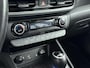 Hyundai Kona 1.6 GDI HEV Premium Sky | Trekhaak | Head up | Camera | Schuif/kantel dak | stoel/stuur verwarming | Navigatie & Carplay | Premium Audio |