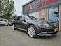 Volkswagen Passat Variant 1.5 TSI Highline Business R Trekhaak! Automaat! Camera! Carplay! Mooie/Nette Auto!