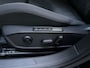 Volkswagen Golf Variant 1.0 eTSI DSG Life Business Alcantara Stoelverwarming Camera Sfeerverlichting