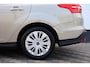 Ford Focus Wagon 1.0 Titanium Navi PDC Cruise Winterpakket !!