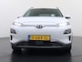Hyundai Kona Premium 64kWh | 1ste eigenaar | ACCU 99% | Trekhaak | LEER | Camera | LED lampen | AUTOMAAT