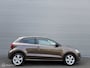 Volkswagen Polo 1.4-16V Highline DSG | LED | Clima | Cruise | Stoelverwarming | Pano | Navi | Zeer goed onderhouden