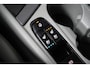 Kia Niro Hybrid Spirit Plug-in | Trekhaak 1300 kg geremd | Glazen schuif-kanteldak | Ledere bekleding | Adaptieve Cruise Control | Camera | Stoelgeheugen | Stoelverwarming-ventilatie voor |