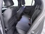 Peugeot 208 | Demo Deal | GT, | 10" touchscreen met DAB+ radio en Wireless Mirror Screen (Apple CarPlay / Android Auto ) | 17’’ lichtmetalen velgen ‘YANAKA’, afgewerkt in zwart Orbital met glanzende mat, en vier inzetten mat | Automatisch dimmende binnenspiegel