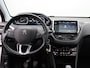 Peugeot 2008 1.2 PureTech Allure Panormadak | Parkeersenoren | Camera | Navigatie | Climat Control | Cruise Control | 17" Lichtmetalen Velgen