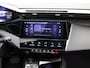 Peugeot 308 1.2 PureTech Allure Pack Business | Trekhaak | Parkeersensoren | Camera | Navigatie | Adaptieve Cruise Control | 17" Lichtmetalen Velgen | Apple Carplay/Android Auto