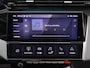 Peugeot 308 1.2 PureTech Allure Pack Business | Trekhaak | Parkeersensoren | Camera | Navigatie | Adaptieve Cruise Control | 17" Lichtmetalen Velgen | Apple Carplay/Android Auto