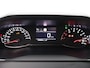 Peugeot 208 1.2 PureTech Allure Pack | Stoelverwarming | Camera | Parkeersensoren | Navigatie | Cruise Control | Apple Carplay/Android Auto | 16" Lichtmetalen Velgen