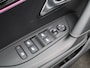 Peugeot 2008 1.2 PureTech GT Pack 155 PK! | Panoramadak | Camera | Parkeersensoeren Voor en Achter | Alcantara Bekleding | Stoelverwarming | 18" Lichtmetalen Velgen | Adaptieve Cruise Control