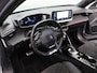 Peugeot 2008 1.2 PureTech GT Pack 155 PK! | Panoramadak | Camera | Parkeersensoeren Voor en Achter | Alcantara Bekleding | Stoelverwarming | 18" Lichtmetalen Velgen | Adaptieve Cruise Control