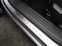 Peugeot 2008 1.2 PureTech GT Pack 155 PK! | Panoramadak | Camera | Parkeersensoeren Voor en Achter | Alcantara Bekleding | Stoelverwarming | 18" Lichtmetalen Velgen | Adaptieve Cruise Control