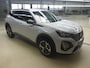 Peugeot 2008 1.2 Hybrid 145 Allure | Achteruitrijcamera | Airco (automatisch) | Apple Carplay/Android Auto|telefoonintegratie premium