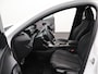 Peugeot e-208 EV GT 51 kWh 96% SOH | Warmtepomp | Cruise Control | Camera | Navigatie | Apple Caprlay/Android Auto | Parkeersensoren Voor en Achter | Keyless